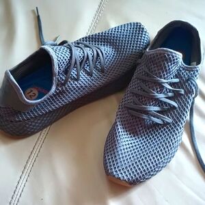 Adidas Deeprupt muted neon grey four